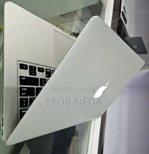 New Laptop Apple MacBook Air 2017 8GB Intel Core I5 SSD 256GB