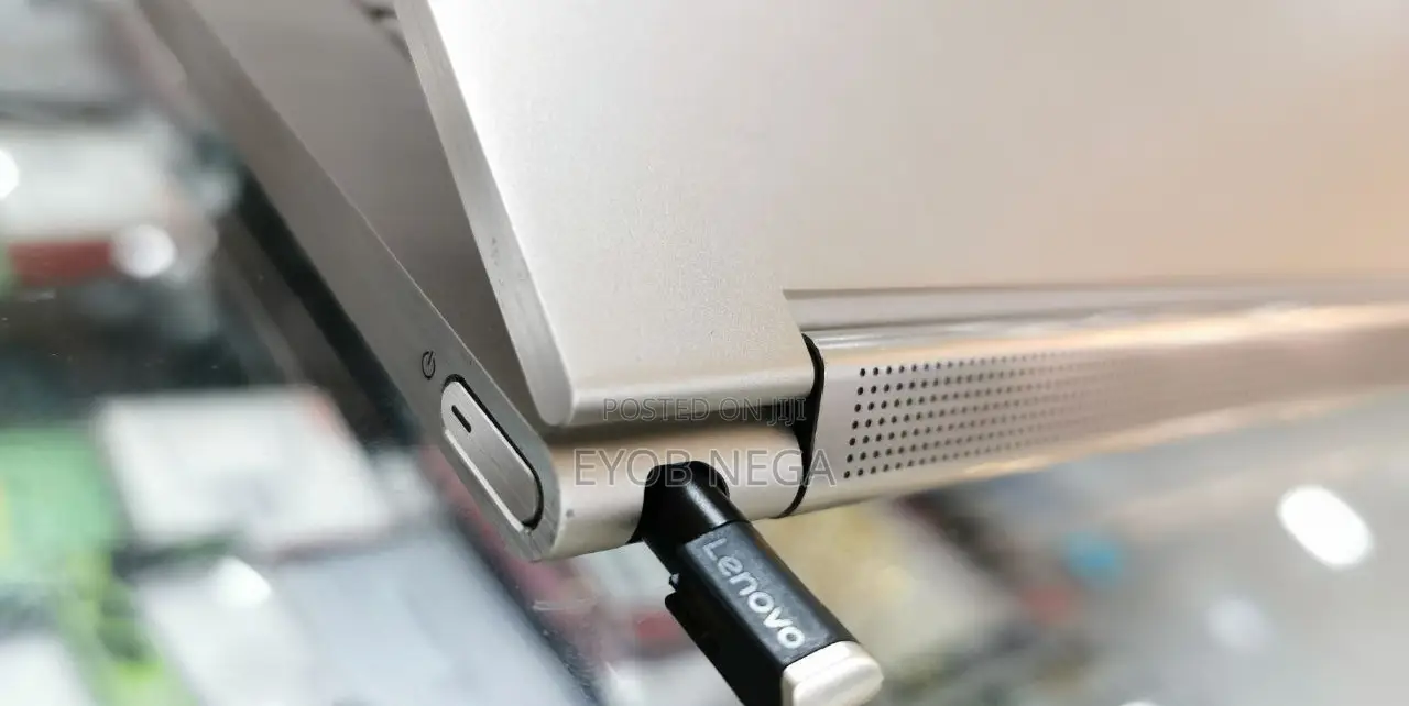 New Laptop Lenovo Yoga C930 16GB Intel Core I7 SSD 512GB