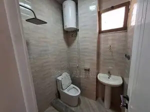 6bdrm House in የሚሸጥ ቤት አያት, Bole for sale