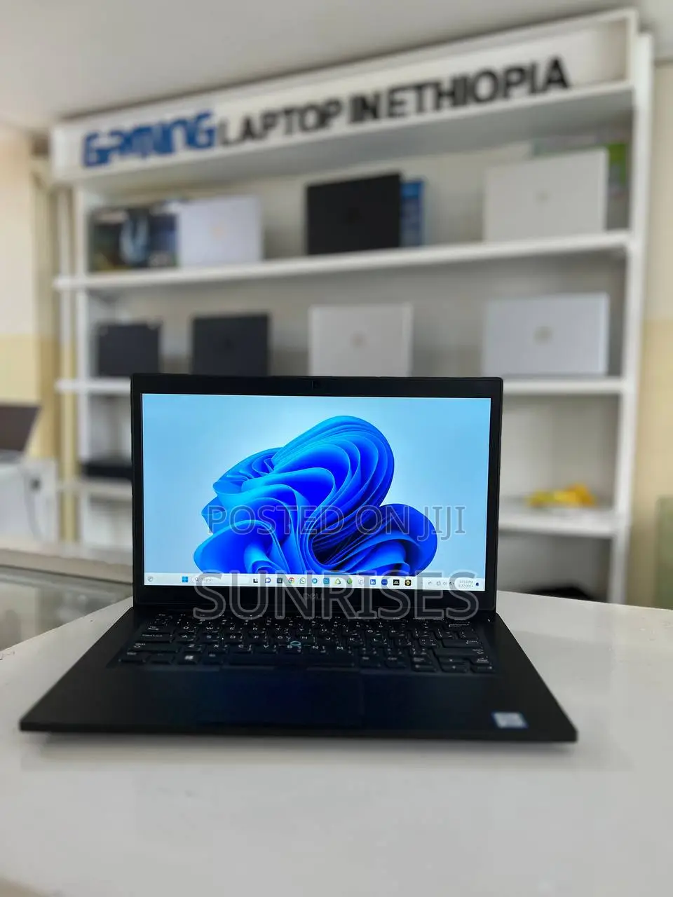 New Laptop Dell Latitude 5310 16GB Intel Core I7 SSD 512GB