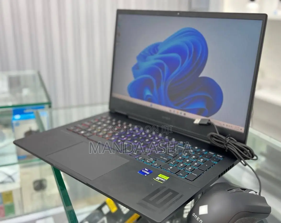 New Laptop HP Omen 16 16GB Intel Core I9 SSD 1T
