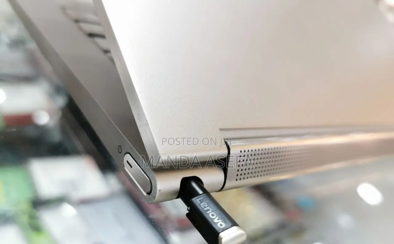 New Laptop Lenovo Yoga C930 16GB Intel Core i7 SSD 512GB