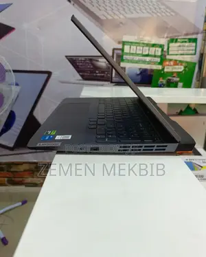 New Laptop Lenovo 8GB Intel Core I5 SSD 512GB