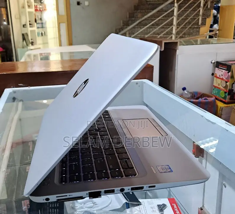 New Laptop HP EliteBook 840 8GB Intel Core I7 HDD+SSD 1T