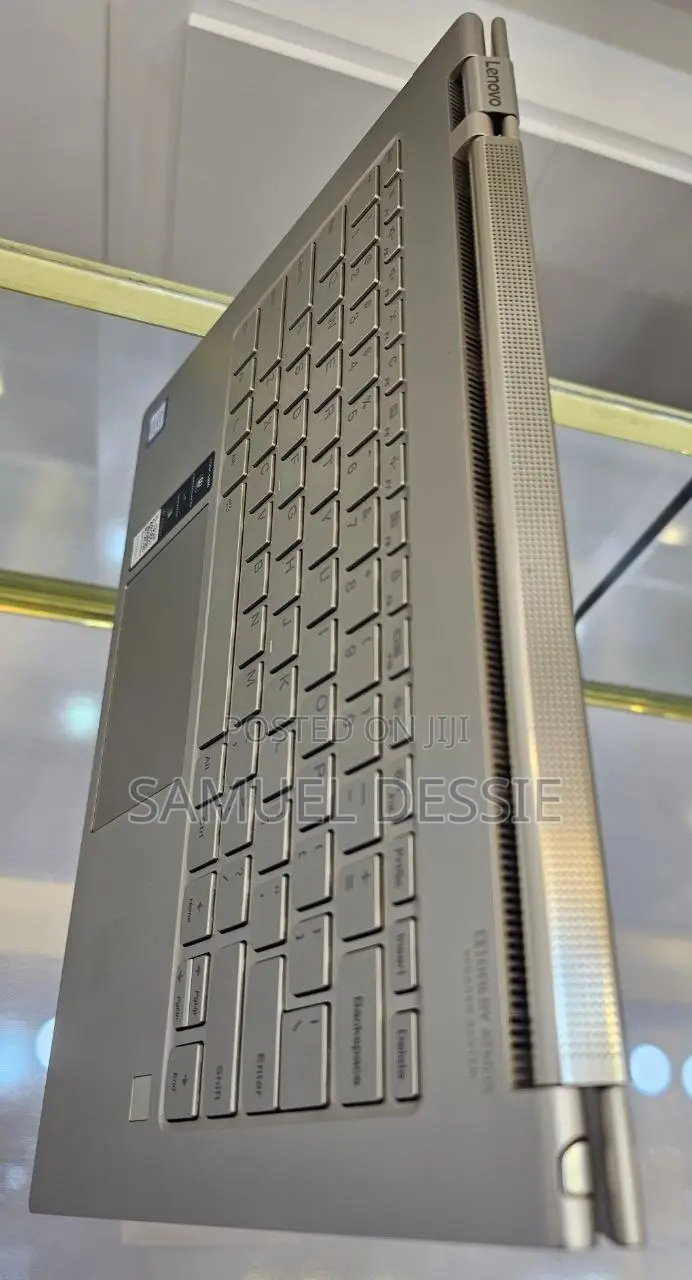 New Laptop Lenovo ThinkPad Yoga 16GB Intel Core I7 SSD 512GB