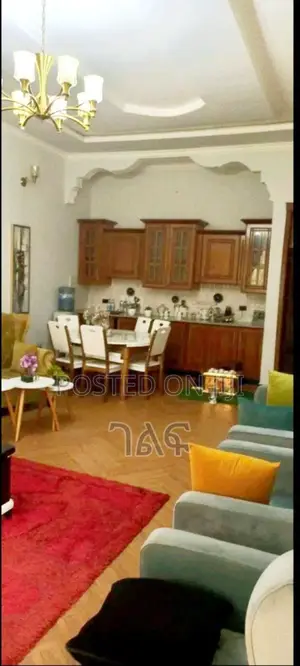 3bdrm Villa in አያት ኮምፓውንድ ውስጥ በጣም, Bole for sale