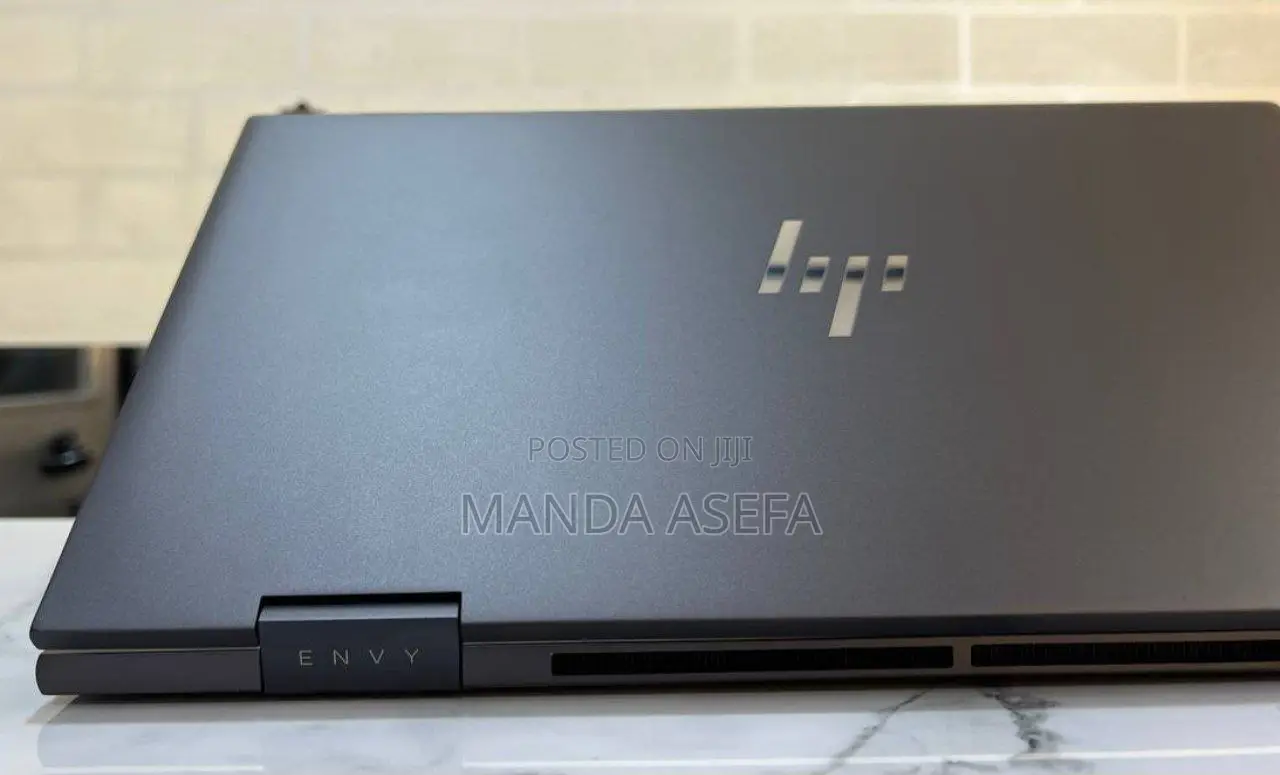 New Laptop HP Envy X360 16GB AMD Ryzen 5 SSD 512GB