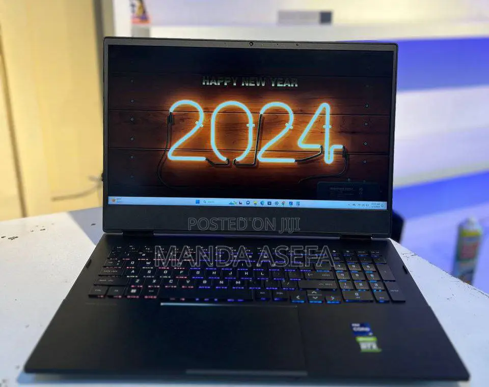 New Laptop HP Omen 16 16GB Intel Core I9 SSD 1T