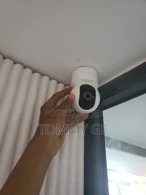 በ ስልክዎ ወደ ፈለጉት አቅጣጫ 360 Degree እያዟዟሩ ማየት ሚያስችል Security Cam