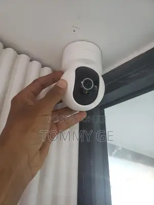 በ ስልክዎ ወደ ፈለጉት አቅጣጫ 360 Degree እያዟዟሩ ማየት ሚያስችል Security Cam