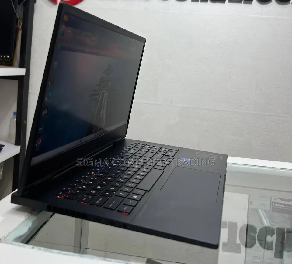 New Laptop HP Omen 16 16GB Intel Core I9 SSD 1T