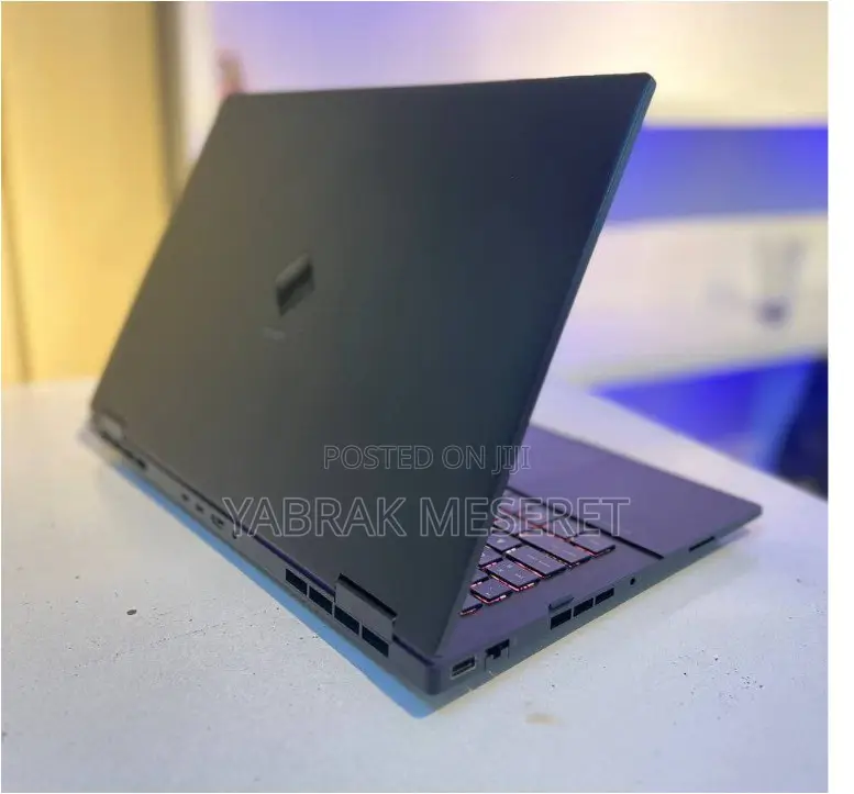 New Laptop HP Omen 17 16GB Intel Core i9 SSD 1T