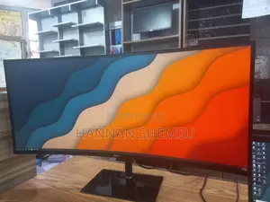 34 Inch Corved Monitor