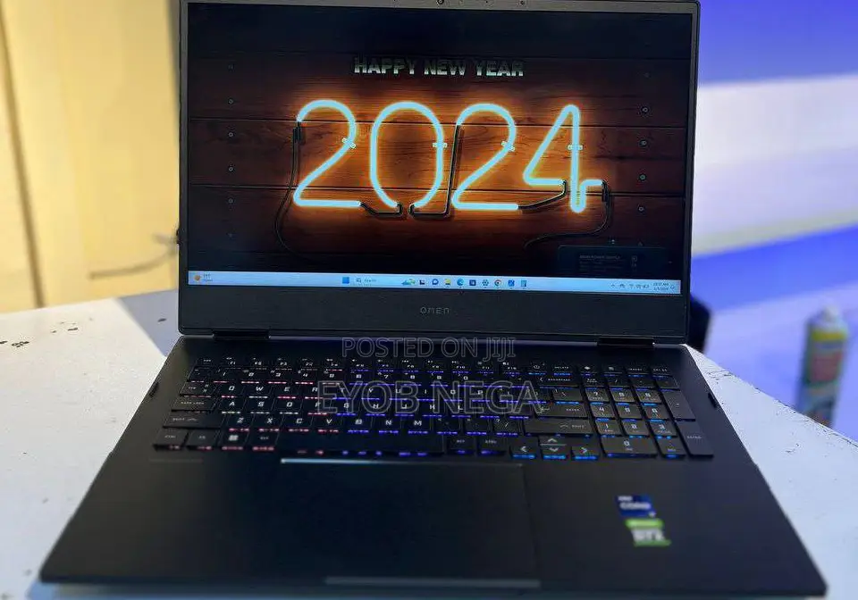 New Laptop HP Omen 15 16GB Intel Core I9 SSD 1T