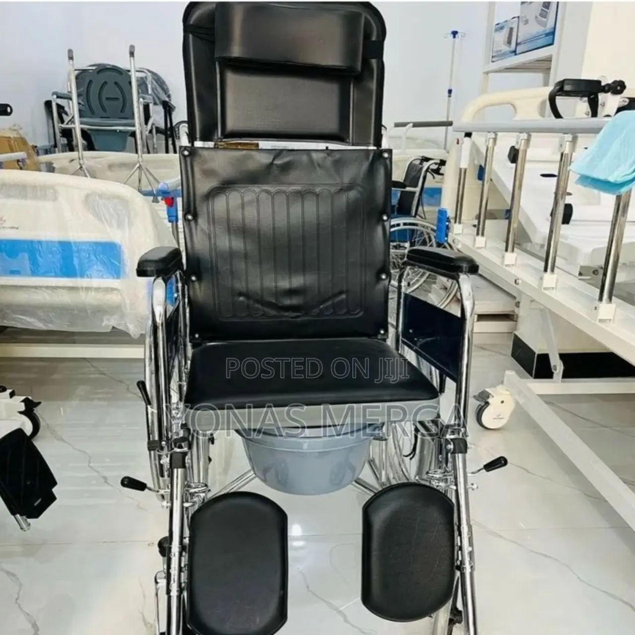 Toilet Wheelchair Rest for Elderly, Adjustable Folding Chair