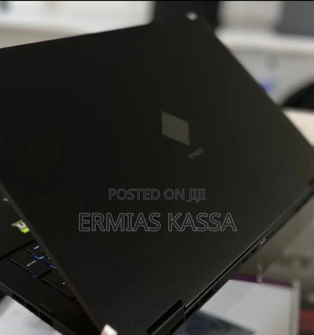 New Laptop HP Omen 17 16GB Intel Core I9 SSD 1T