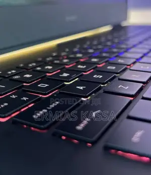 New Laptop HP Omen 17 16GB Intel Core I9 SSD 1T