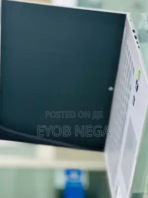 New Laptop HP Envy X2 8GB Intel Core I9 SSD 2T