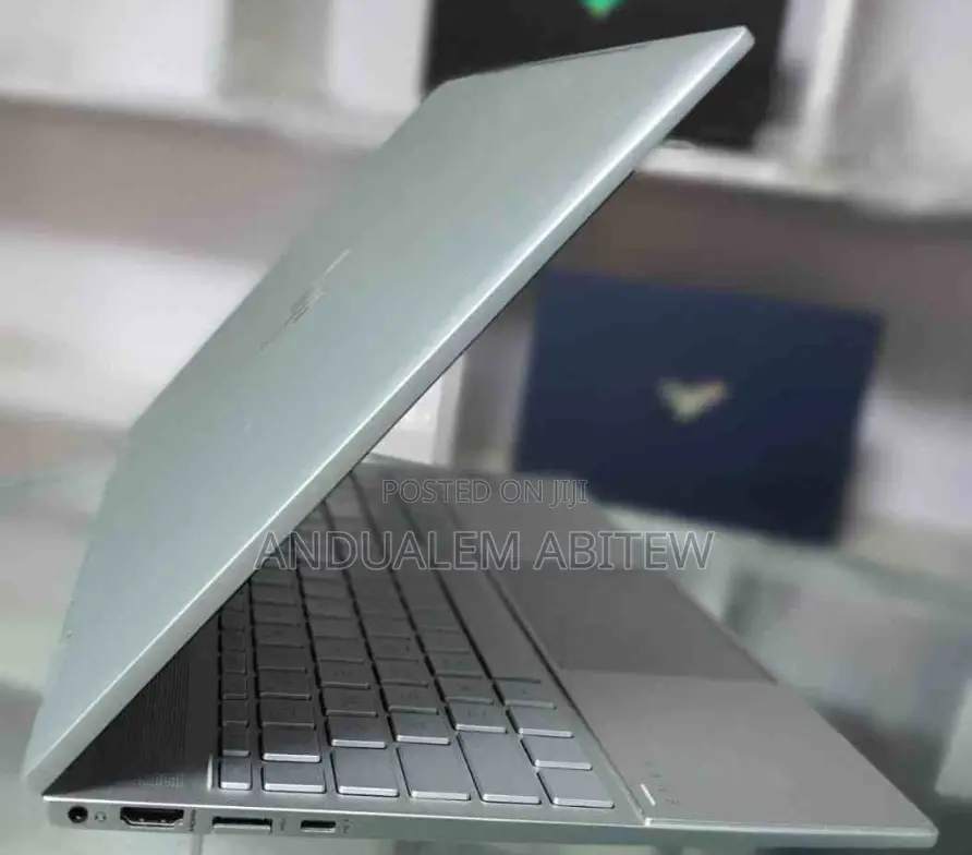 New Laptop HP Envy X360 16GB Intel Core I7 SSD 512GB