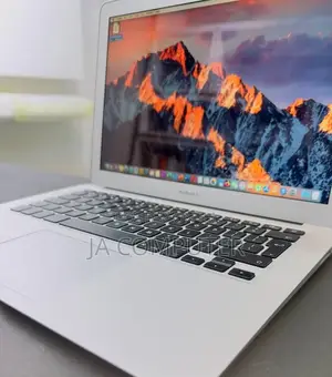 New Laptop Apple MacBook Air 2015 8GB Intel Core I7 SSD 512GB