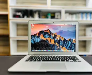 New Laptop Apple MacBook Air 2015 8GB Intel Core I7 SSD 512GB