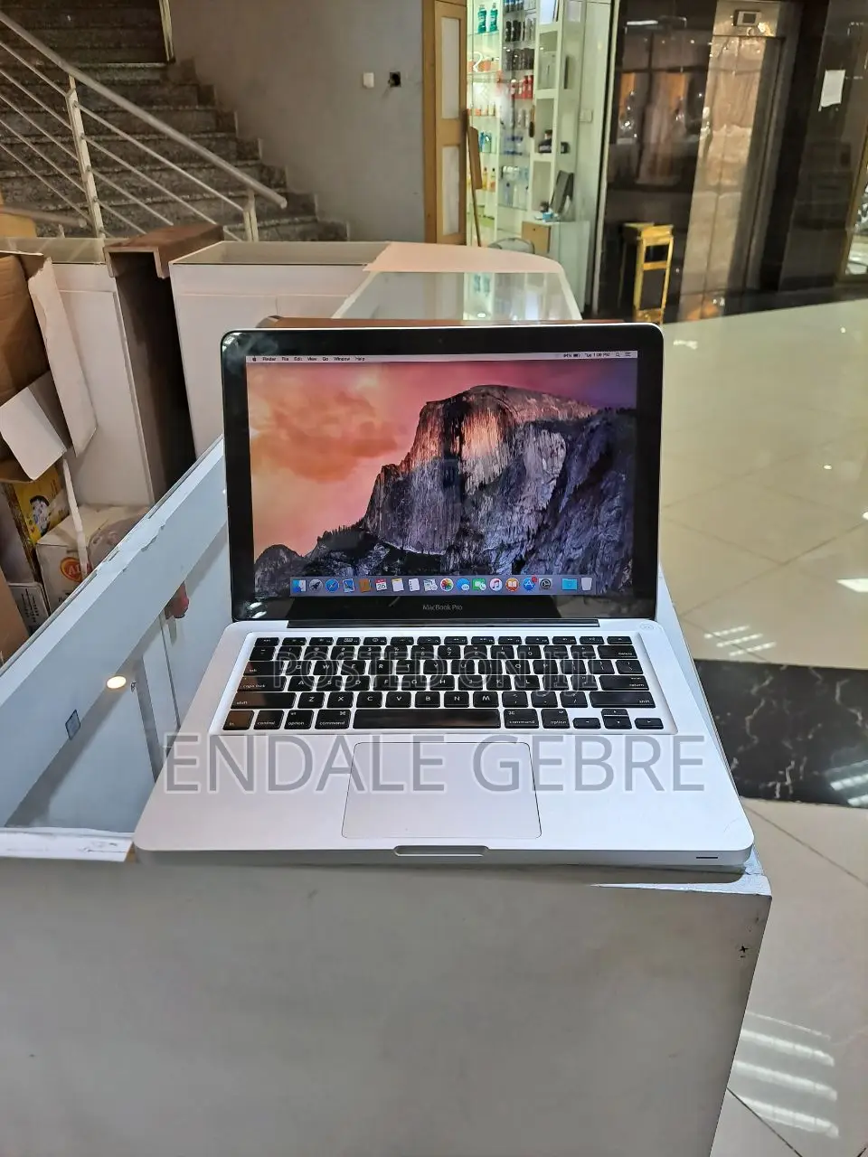 New Laptop Apple MacBook 2012 8GB Intel Core 2 Duo HDD 500GB