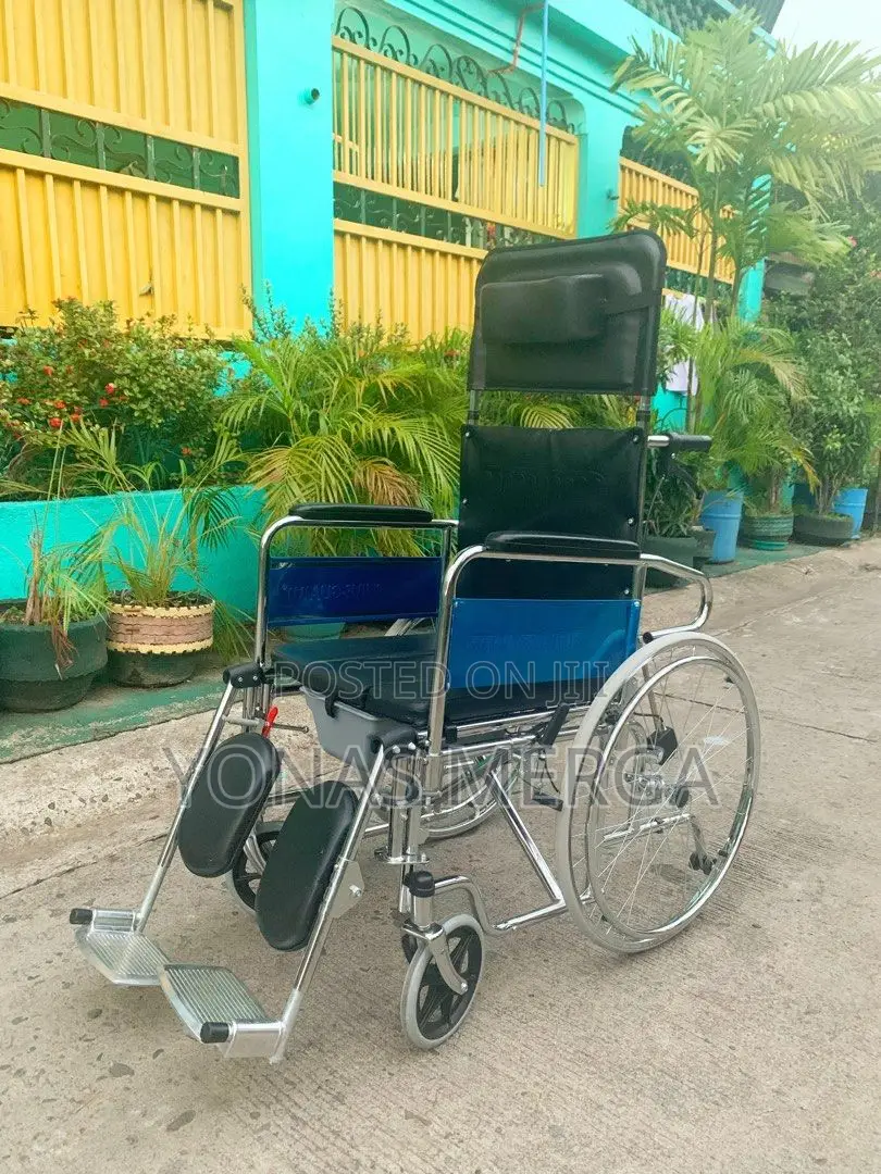 3-in-1 Foldable and Reclining Wheelchair_finish Toilet Pot