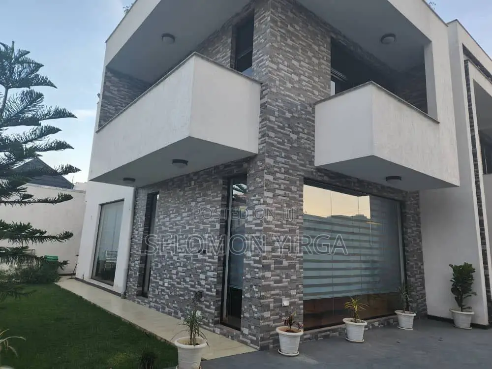 6bdrm House in Adis Abba, Bole for sale