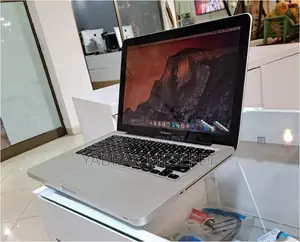 Photo - New Laptop Apple MacBook 2012 4GB HDD 500GB