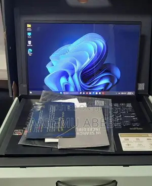 New Laptop Asus Zenbook 14 UX434 16GB AMD Ryzen 7 SSHD (Hybrid) 1T