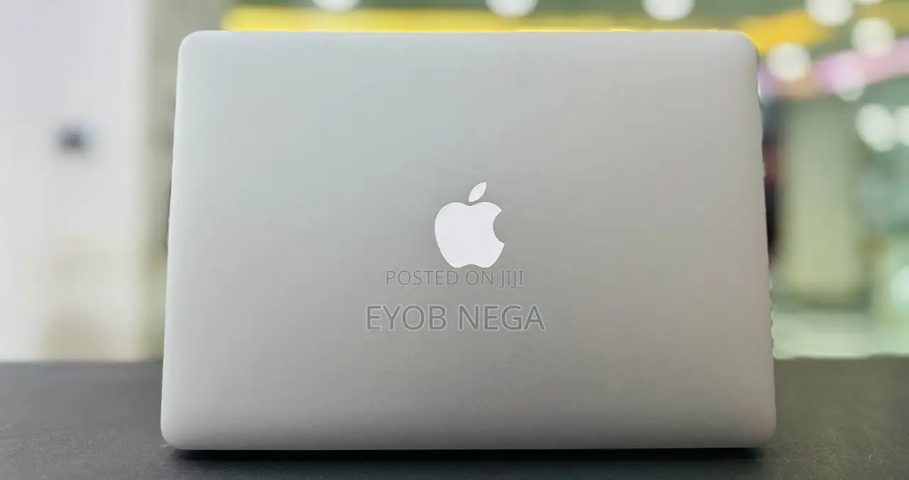 New Laptop Apple MacBook Air 2015 8GB Intel Core I7 SSD 512GB