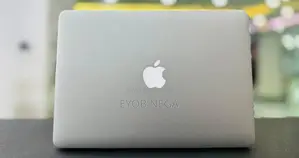 New Laptop Apple MacBook Air 2015 8GB Intel Core I7 SSD 512GB