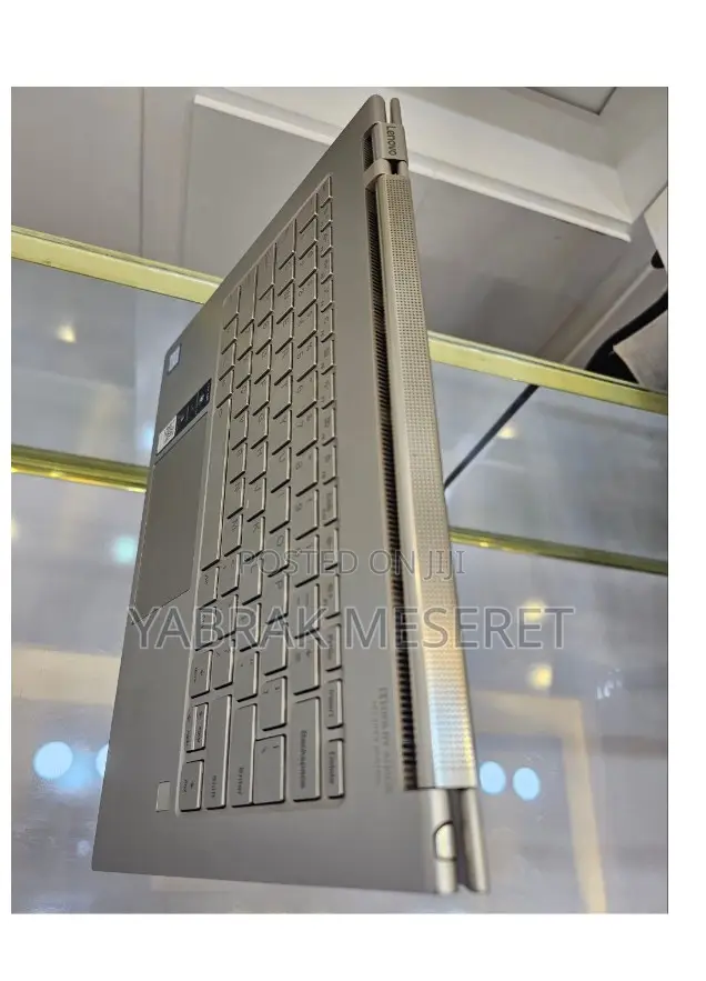 New Laptop Lenovo Yoga C930 16GB Intel Core i7 SSD 512GB