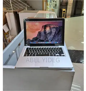 Photo - New Laptop Apple MacBook Pro 2012 8GB Intel Core 2 Duo HDD 320GB