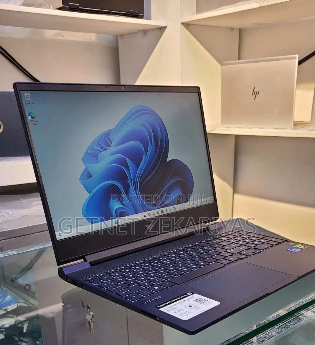 New Laptop HP Victus 15 8GB Intel Core I5 SSD 512GB