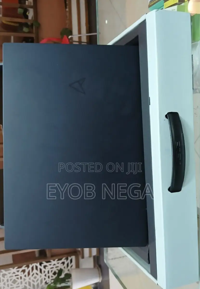 New Laptop Asus Zenbook 14 UX434 16GB AMD Ryzen 7 SSD 1T