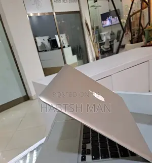 Laptop Apple MacBook Pro 2012 8GB Intel Core 2 Duo HDD 500GB