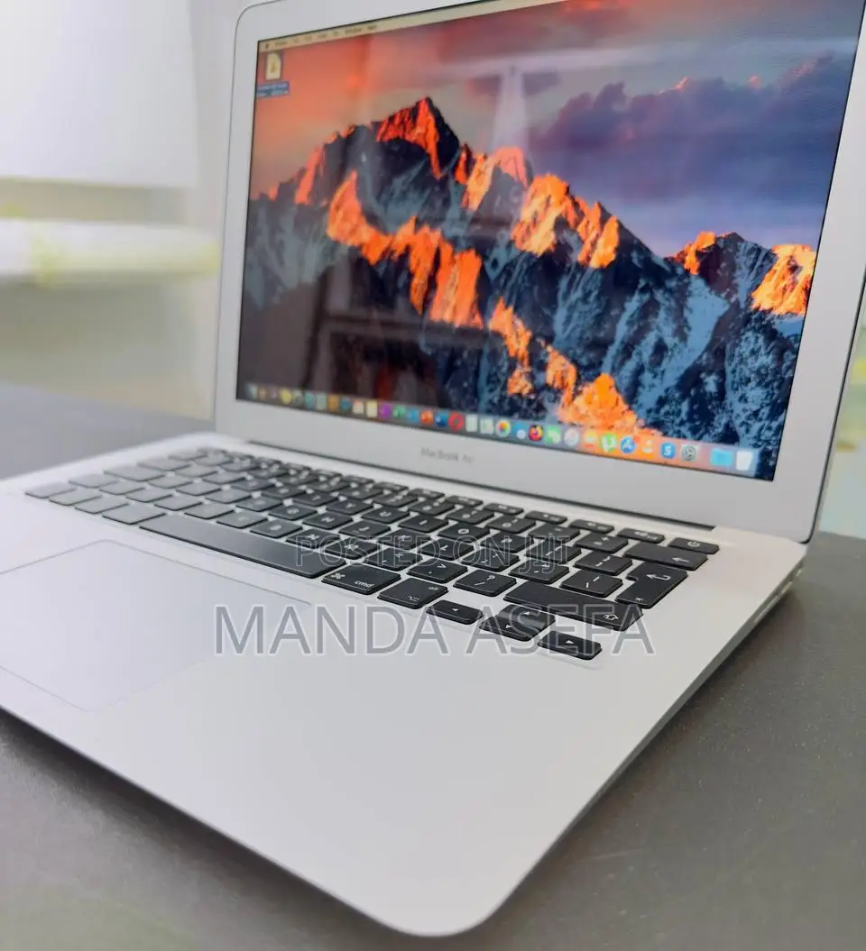 New Laptop Apple MacBook Air 2015 8GB Intel Core I7 SSD 512GB