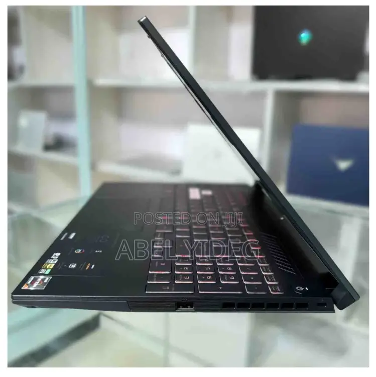 New Laptop Asus TUF Dash F15 16GB AMD Ryzen 7 SSD 1T