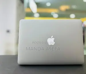 New Laptop Apple MacBook Air 2015 8GB Intel Core I7 SSD 512GB