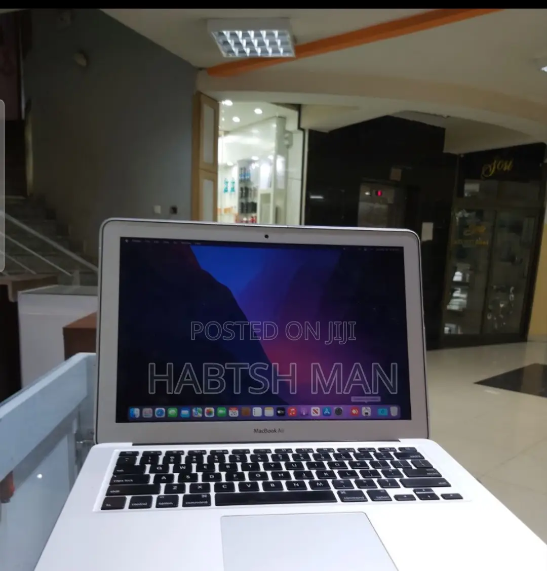 Laptop Apple MacBook Air 2015 4GB Intel Core I5 SSD 128GB