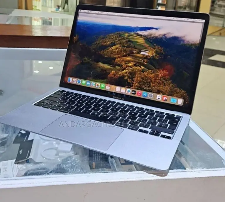 Laptop Apple MacBook Air 2020 M1 8GB Apple M1 SSD 256GB