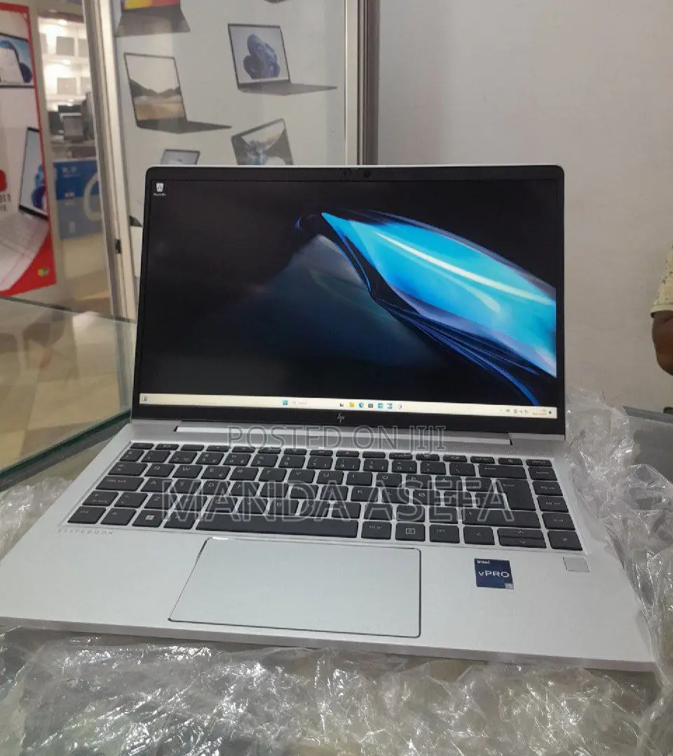 New Laptop HP 16GB Intel Core I5 SSD 512GB