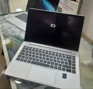 New Laptop HP 16GB Intel Core I5 SSD 512GB