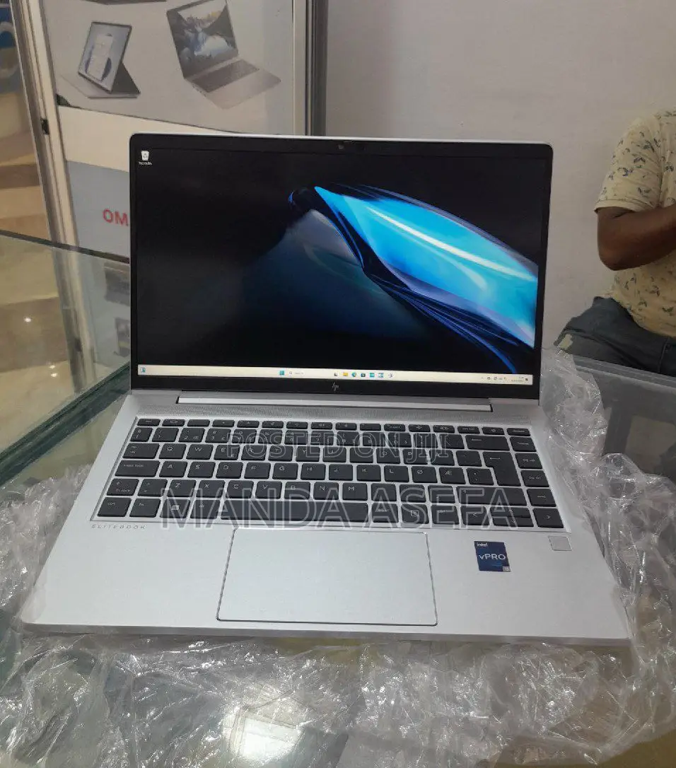 New Laptop HP 16GB Intel Core I5 SSD 512GB