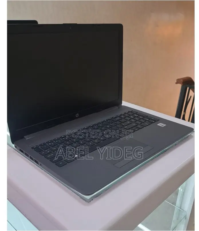 New Laptop HP Stream Notebook 8GB Intel Core I5 HDD 1T