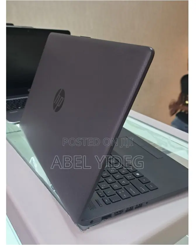 New Laptop HP Stream Notebook 8GB Intel Core I5 HDD 1T