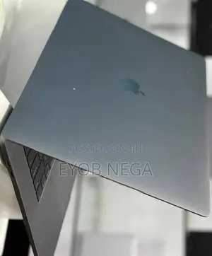 New Laptop Apple MacBook Pro 2016 16GB Intel Core i7 SSD 512GB