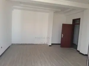 5bdrm House in አያት 49 ዲያስቦራ(ቦሌ አራብሳ, Bole for sale