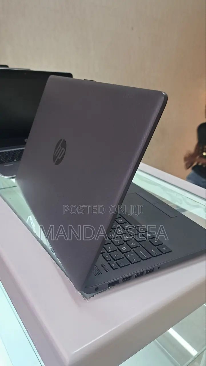 New Laptop HP Stream Notebook 8GB Intel Core I5 HDD 1T